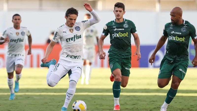 Palmeiras menos cinco