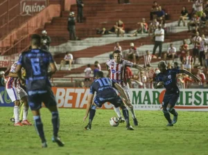 Londrina surpreende e arranca mais uma vitória fora de casa
