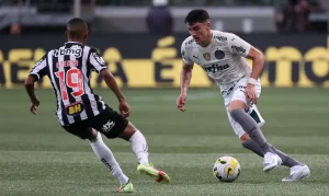Galo e Palmeiras entram em campo hoje por uma vaga na semifinal da Liberta