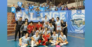 Futsal feminino vence Unidep Pato Branco e está na semifinal do Paranaense