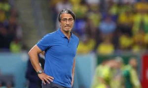 Técnico da Suíça, Murat Yakin, lamenta falta de coragem contra o Brasil