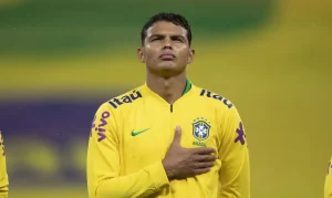 Thiago Silva será o capitão da estreia