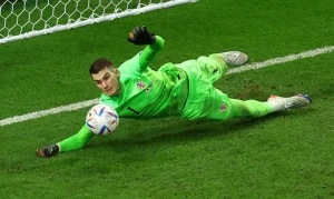 Japão repete copas anteriores e fica pelo caminho. Croácia vai enfrentar o Brasil