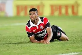 Londrina deve anunciar ex-jogador do Cruzeiro