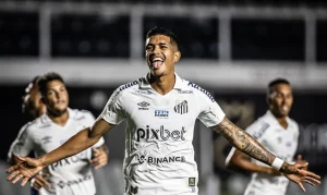 Santos, enfim, vence e avança na Copa do Brasil