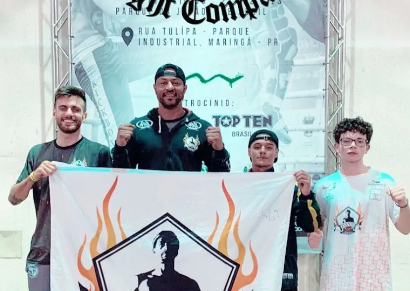 Kickboxing de Londrina arrasa no Paranaense