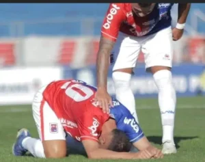 Paraná empata e enterra o sonho de voltar à primeira divisão do Paranaense