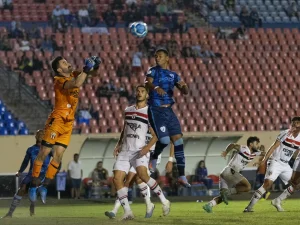 2023 TEM MAIS MESES DO QUE VITÓRIAS PARA O LONDRINA