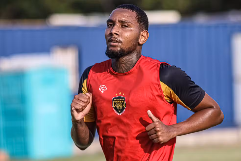 Londrina apresenta dois reforços: Quirino e Wellington Manzoli