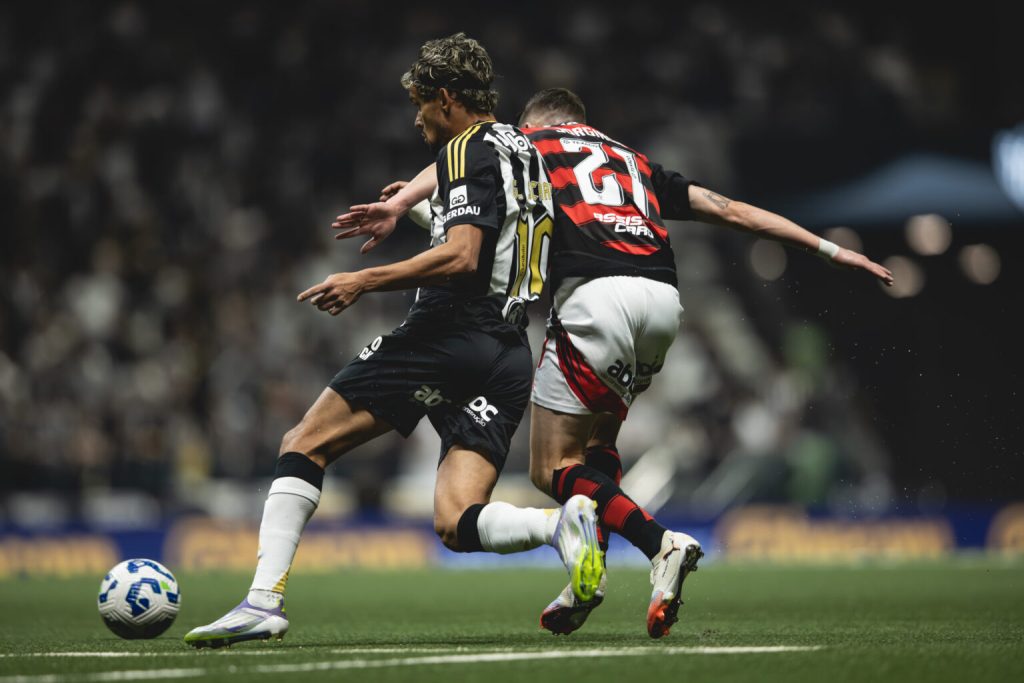 Galo elimina o Flamengo nos pênaltis e avança às quartas da Copa do Brasil