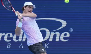 João Fonseca vence estreia contra sérvio e vai à 2ª rodada do US Open