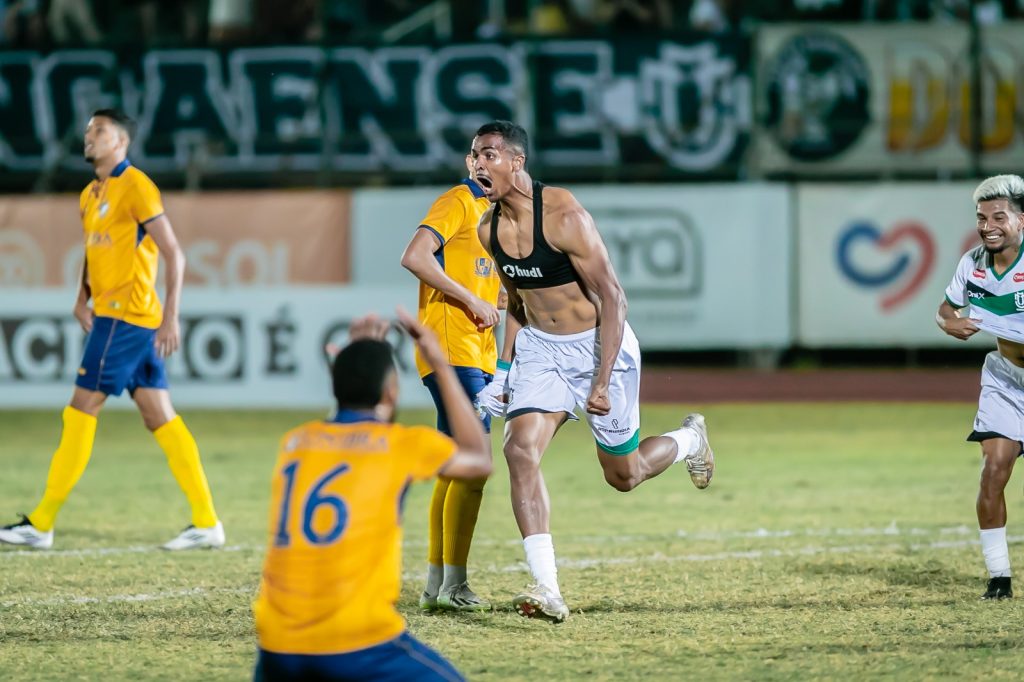 Gol de Raí reacende o sonho do Maringá que busca classificação na Série C