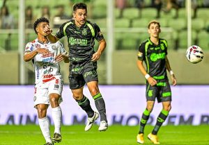 Operário tenta, mas fica no empate com o América