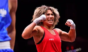 Rebeca Lima é ouro no Mundial de Boxe