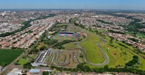 Autódromo de Londrina recebe 8ª etapa da Copa Truck Petrobras