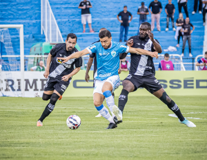 Ponte Preta e Londrina decidem hoje quem fica com o caneco da Série C