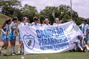 Londrina/Tusuro Oguido goleia e é campeão Paranaense de Futebol Feminino Sub-17
