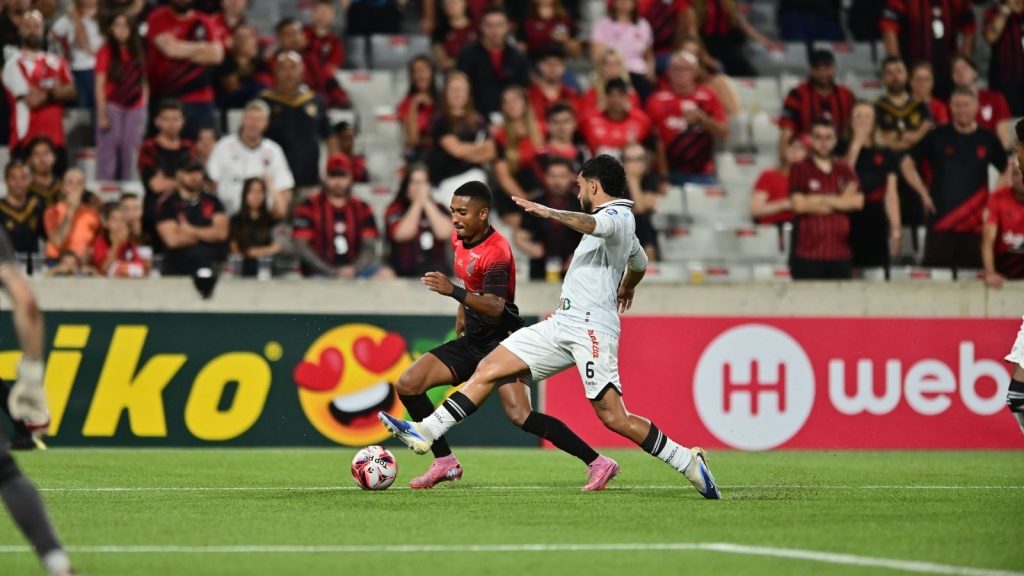 Operário perde mais uma, desta vez para o Athlético