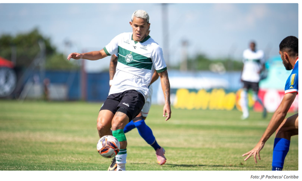 Com gol absurdo de goleiro, Coritiba vence o Cianorte