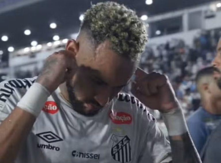 Sempre passei pano pro Neymar, mas agora deu... Ontem foi a gota d'água