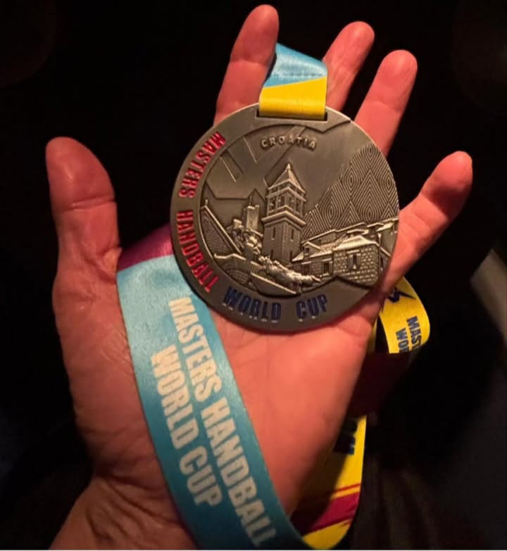 Handebol Master de Cambé traz medalhas do Mundial Interclubes