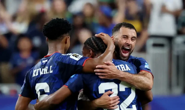 Cabo Verde faz historia e se classifica para a próxima fase