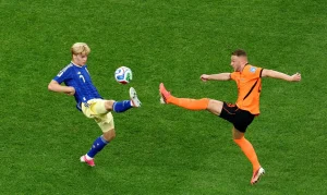 Holanda mostra força e atropela a Suécia
