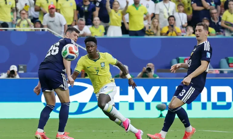 Hoje tem Brasil x Japão, às 14 horas, quem perder volta pra casa