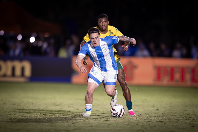 Londrina vence o Cuiabá, respira na Série B, mas desperdiça chances absurdas que poderiam melhorar saldo de gols