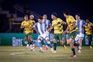 Londrina vence o Cuiabá, respira na Série B, mas desperdiça chances absurdas que poderiam melhorar saldo de gols